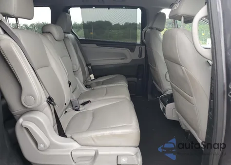 2020 Honda Odyssey Exl z USA, uszkodzony, nr VIN 5FNRL6H75LB017708